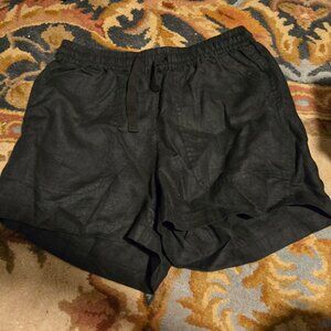 Quince XS black linen shorts
